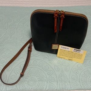 Dooney&Bourke Large Tricia Crossbody